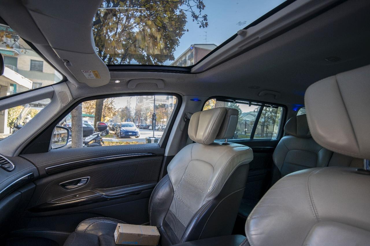 Renault Espace dCi 160CV EDC Energy Initiale Paris 4Control