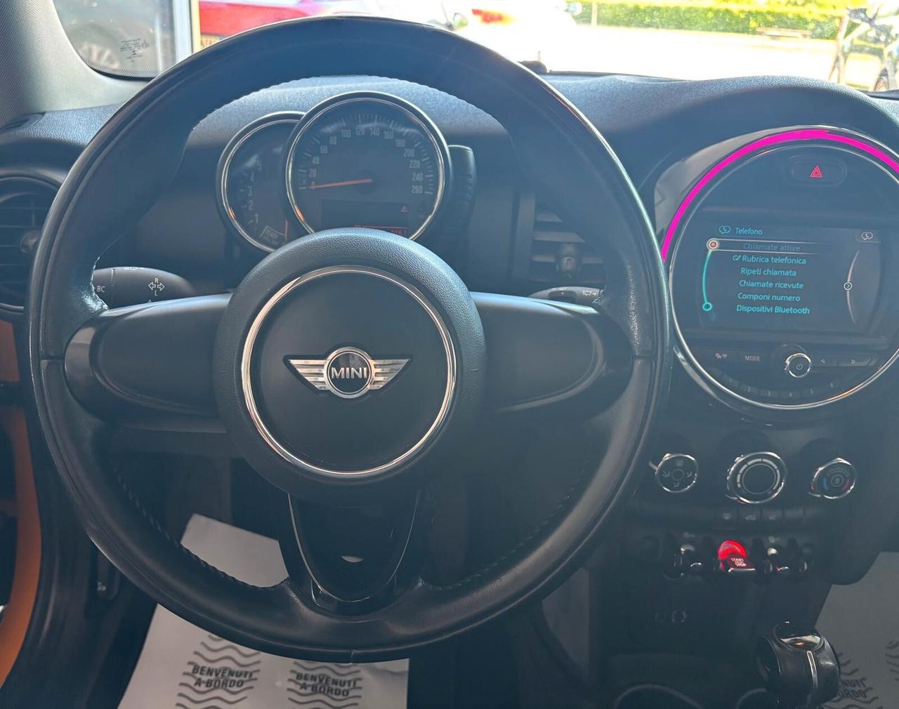 Mini One D 1.5 95 Cv anno 2015 con 217200 km OK NEOPATENTATI!