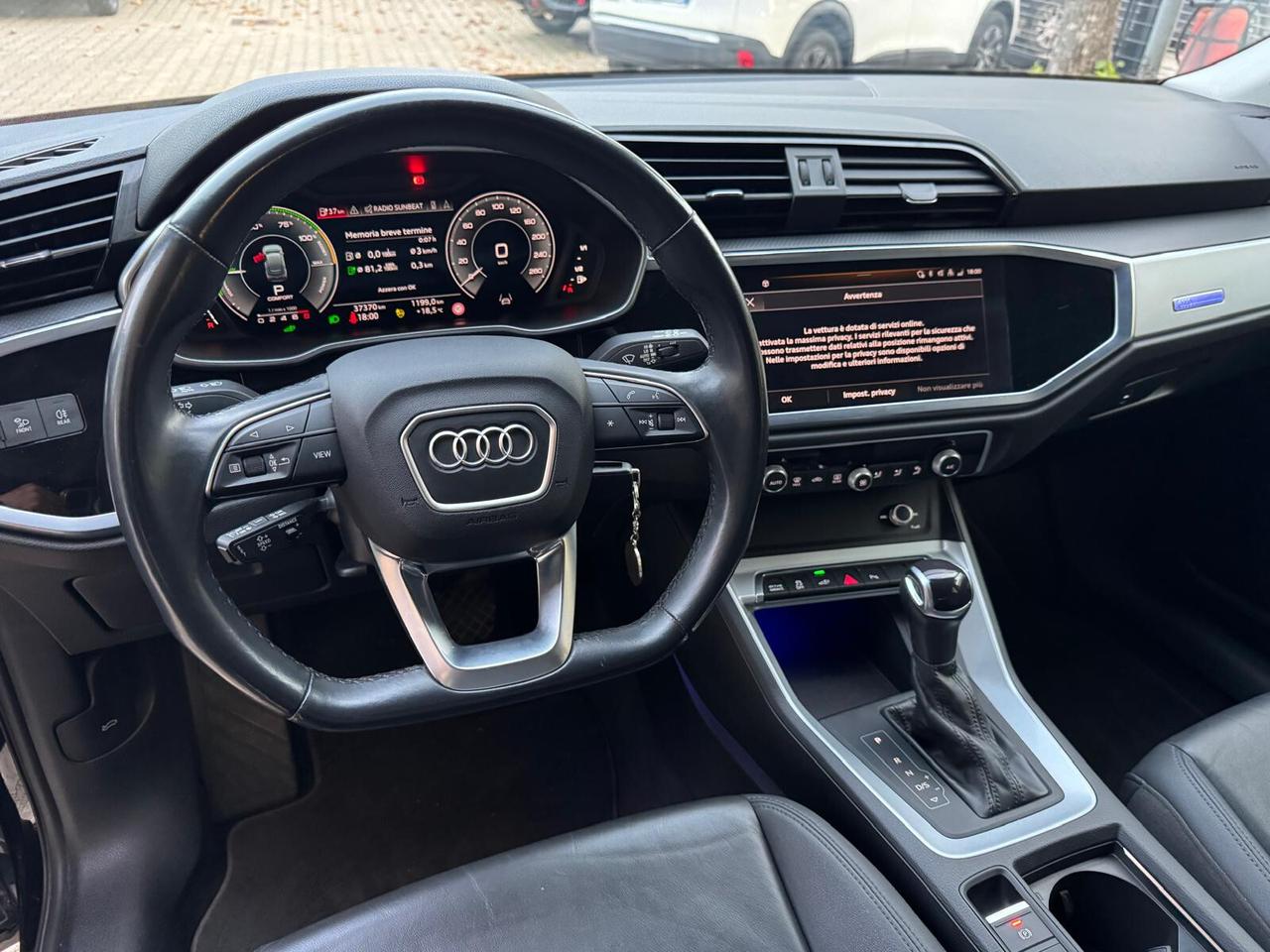 Audi Q3 SPB 45 TFSI e S tronic Business Plus