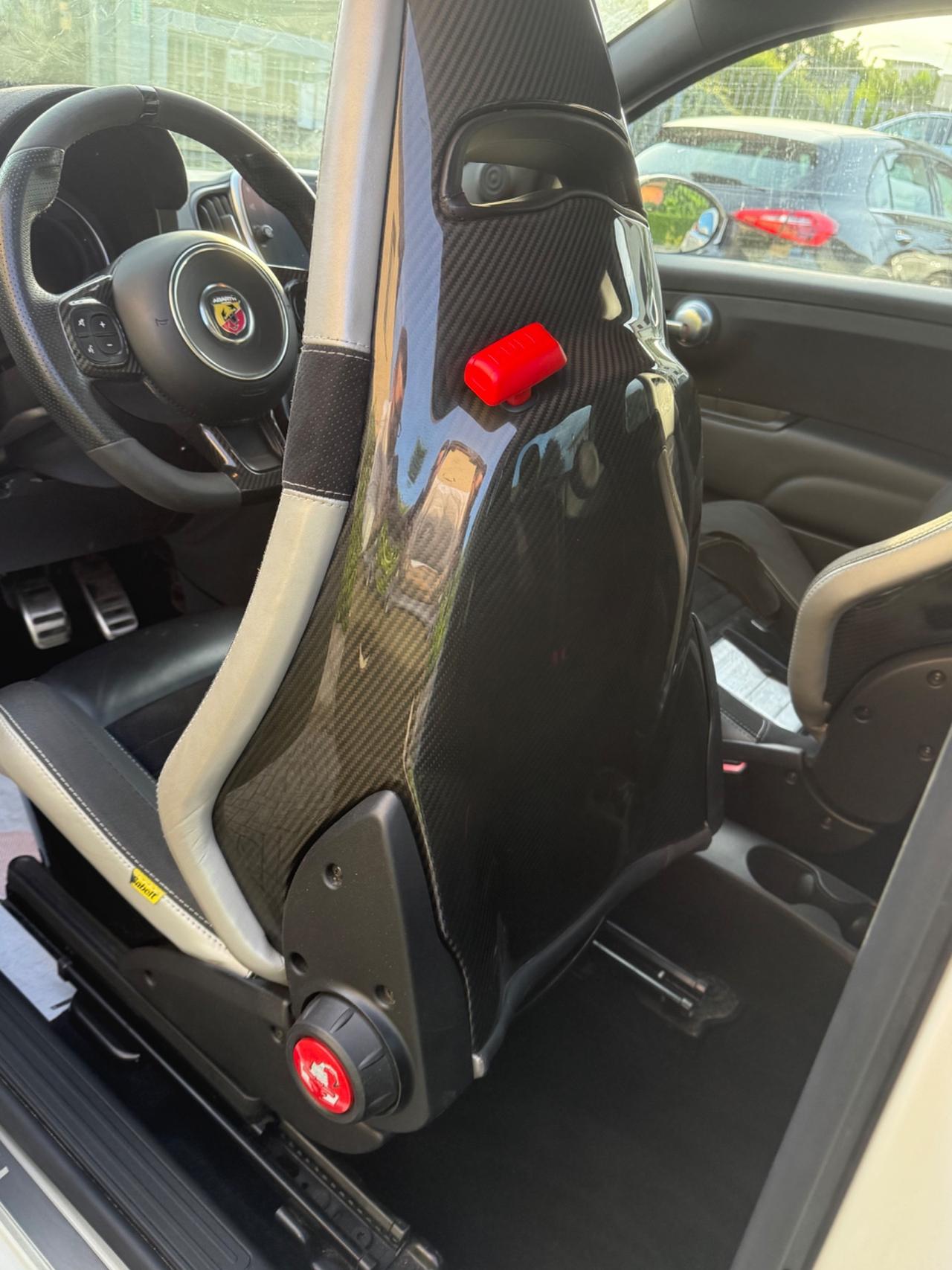 Abarth 595 1.4 Turbo T-Jet Competizione 180CV