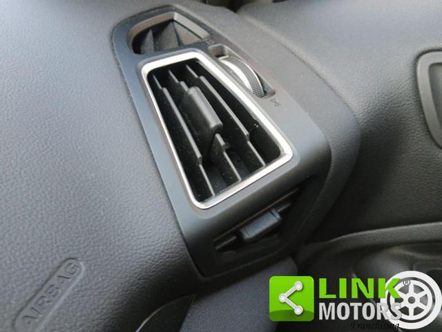 FORD Kuga 1.5 EcoBoost 120 CV S&S 2WD ST-Line