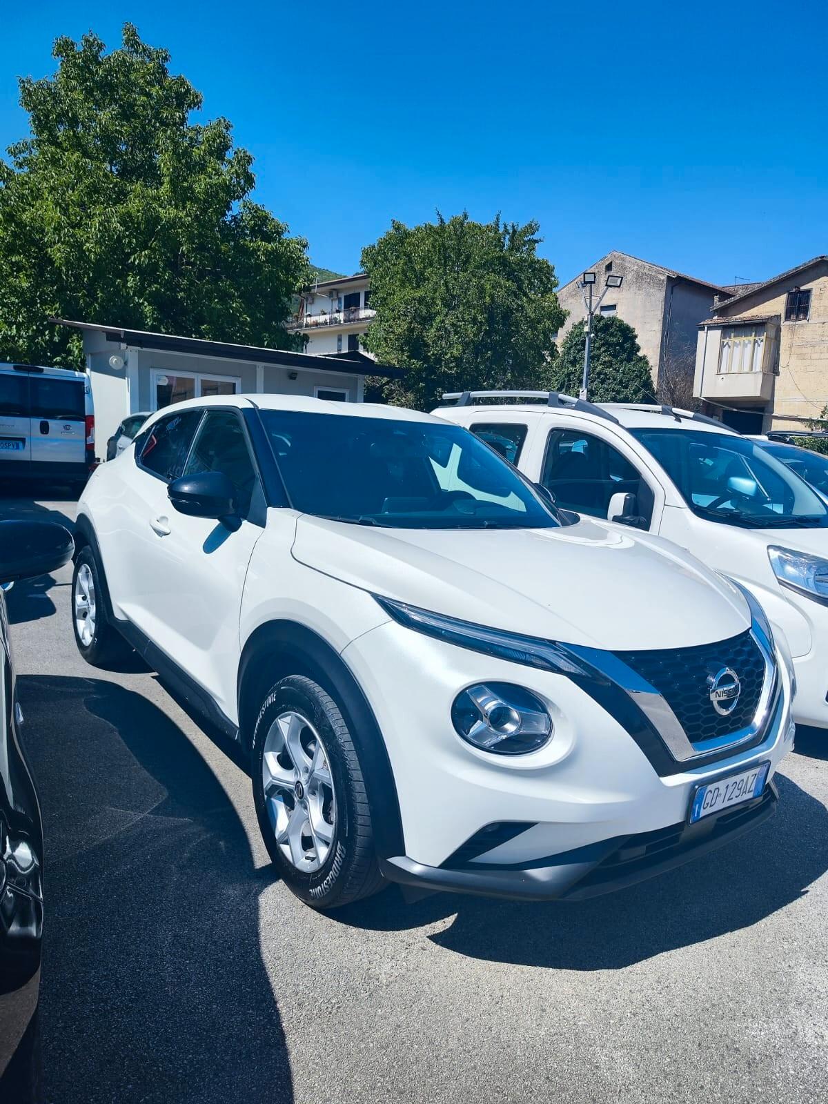Nissan Juke 1.0 DIG-T 117 CV N-Connecta