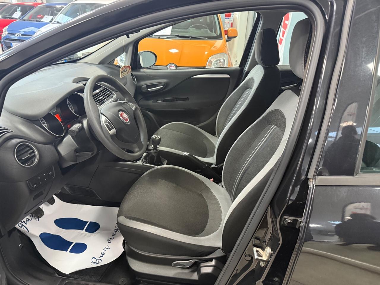 Fiat Punto 1.2 8V 5 porte Lounge 69CV Ok Neopatentati