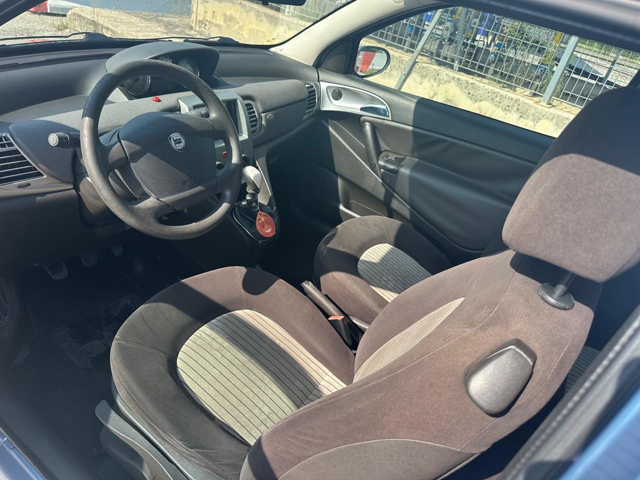 Lancia Ypsilon 1.2