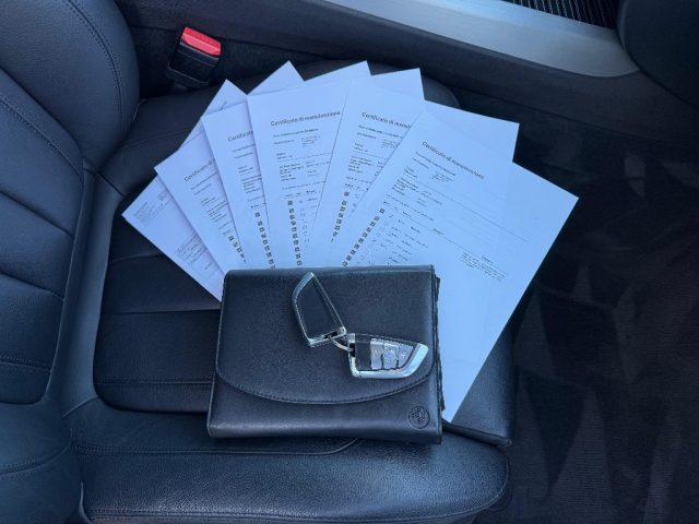 BMW X5 xDrive 30d 258CV LUXURY *TAGLIANDATA*