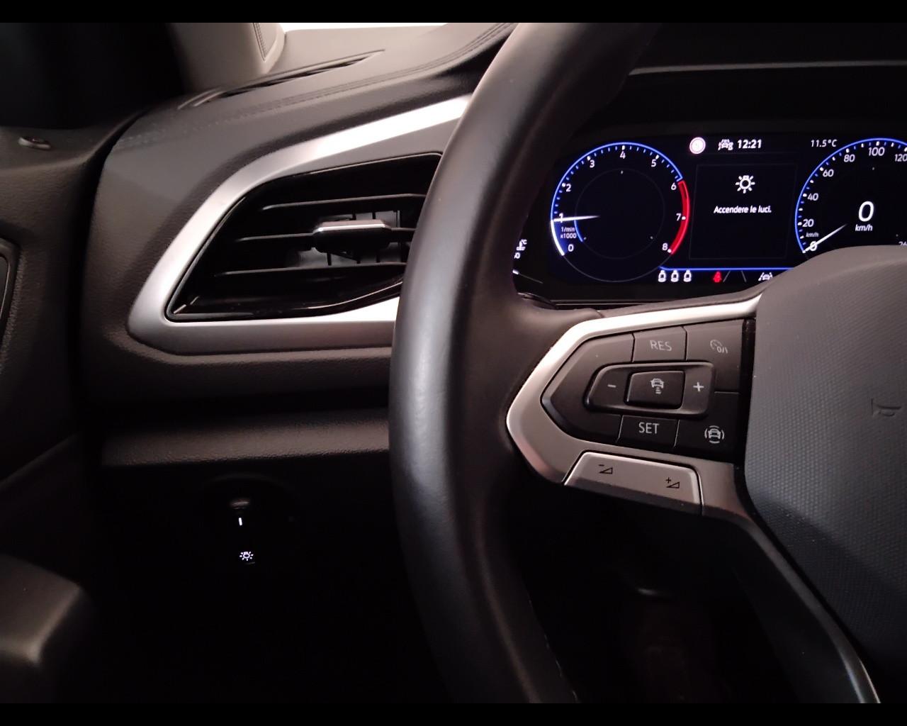 VOLKSWAGEN T-Roc I 2022 - T-Roc 1.0 tsi Sport 115cv