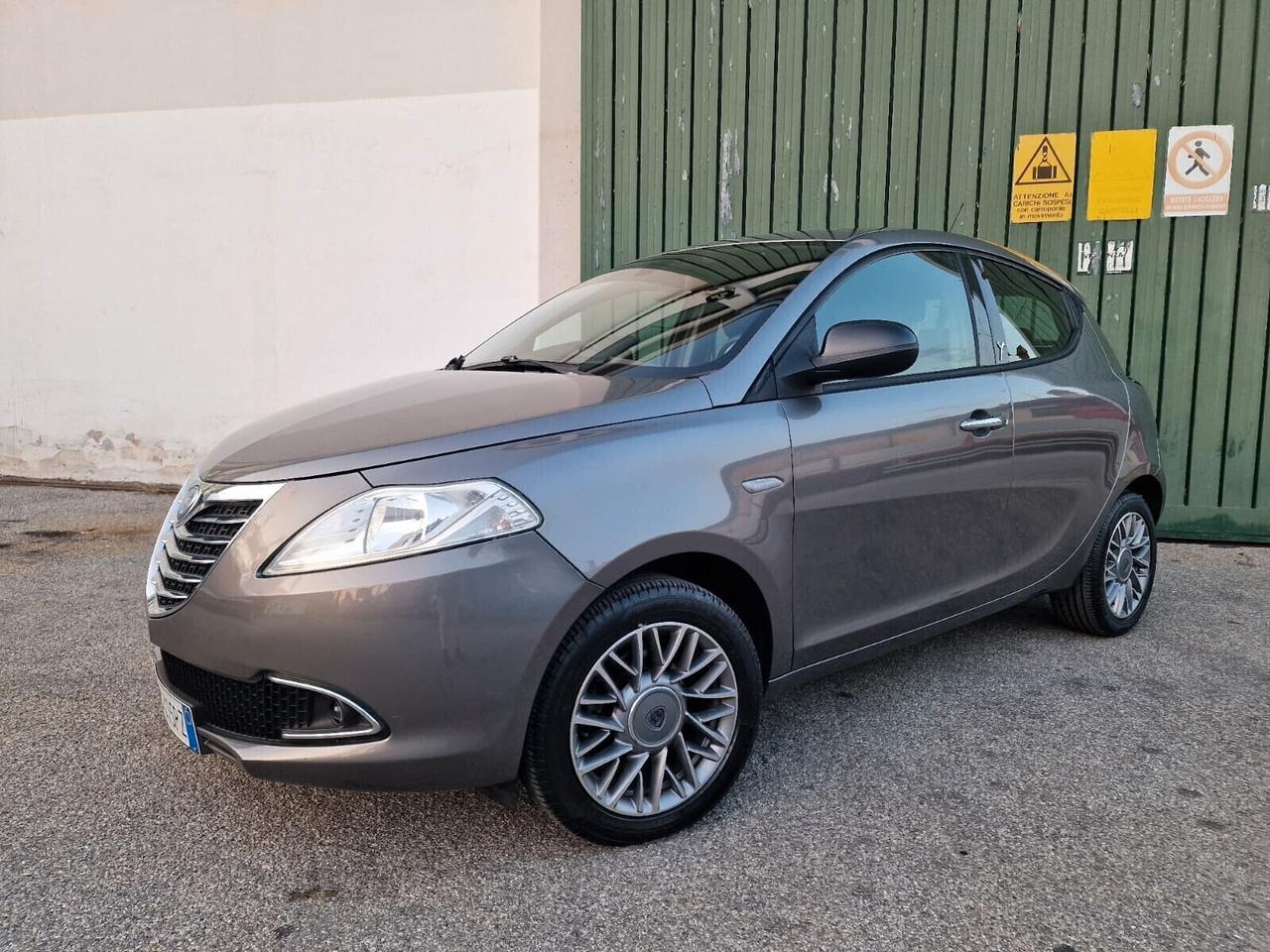 Lancia Ypsilon 1.2 benz 69 CV