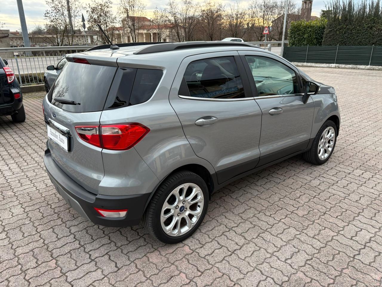 FORD ECOSPORT 1.0 TURBO BENZINA SI A NEOPATENTATI