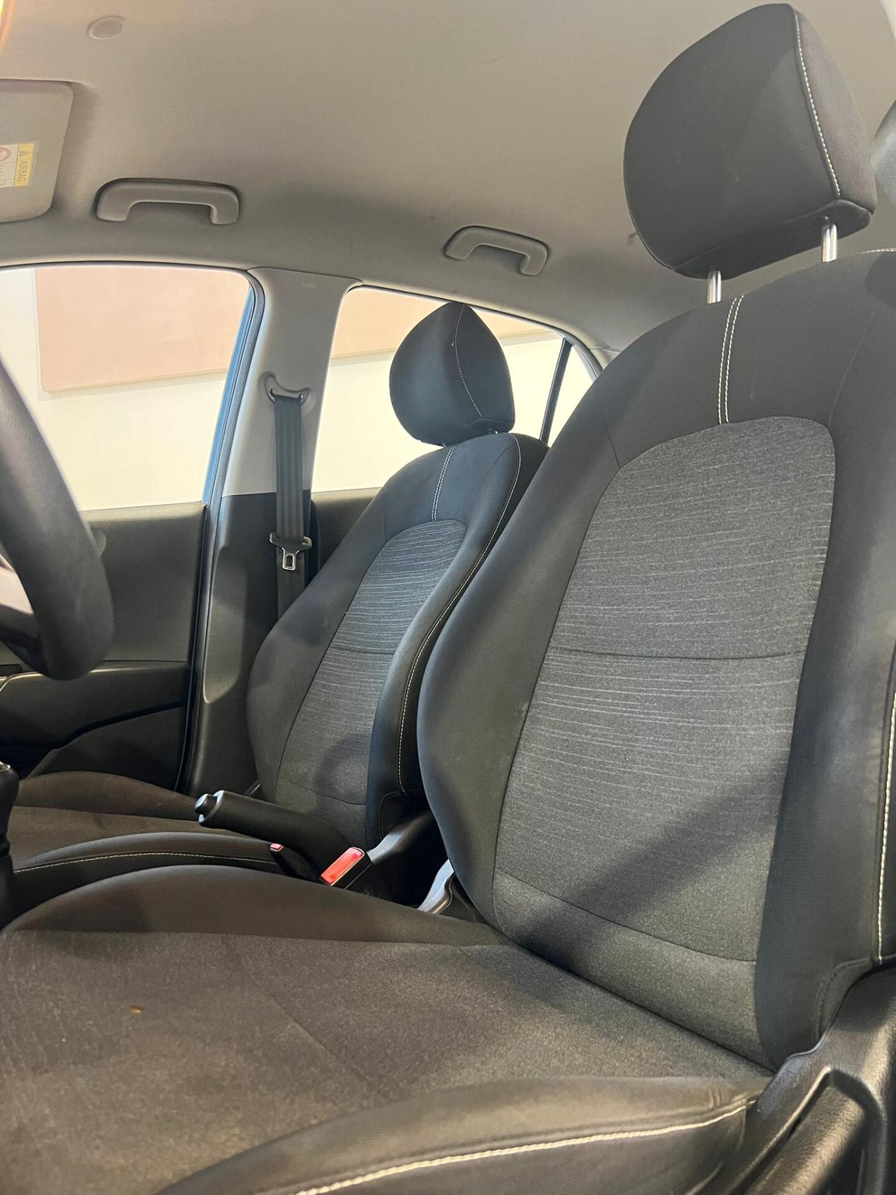Kia Picanto 1.0 12V 5 porte Urban
