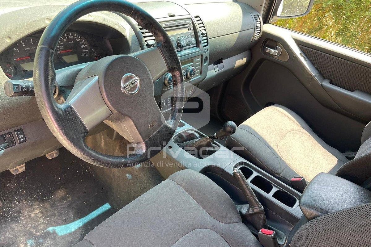 NISSAN Navara 2.5 dCi 2 porte King Cab SE