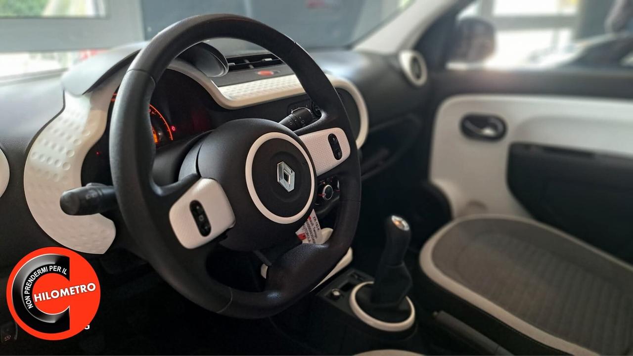 Renault Twingo SCe Stop&Start La Parisienne