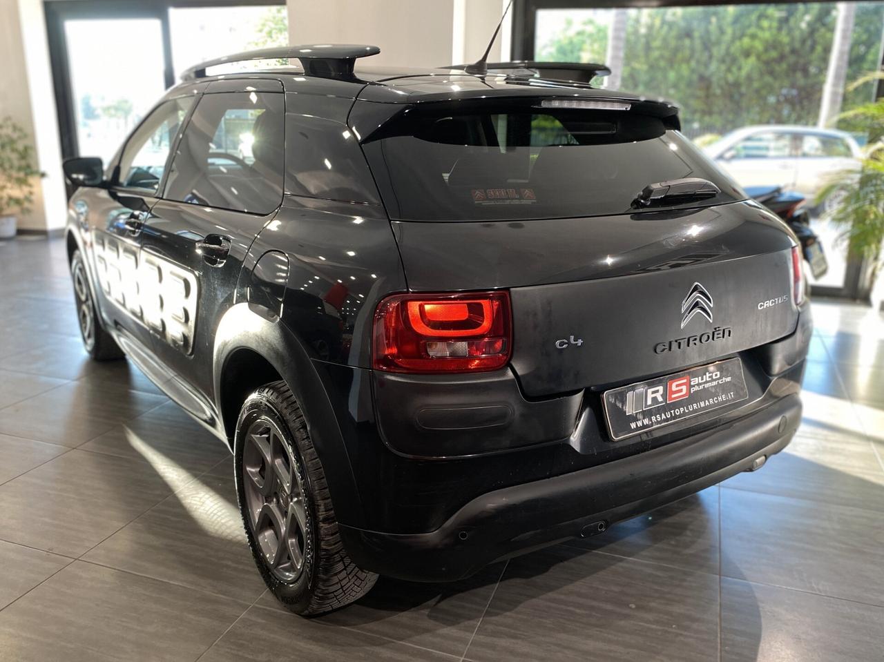 Citroen C4 Cactus BlueHDi 100 Shine