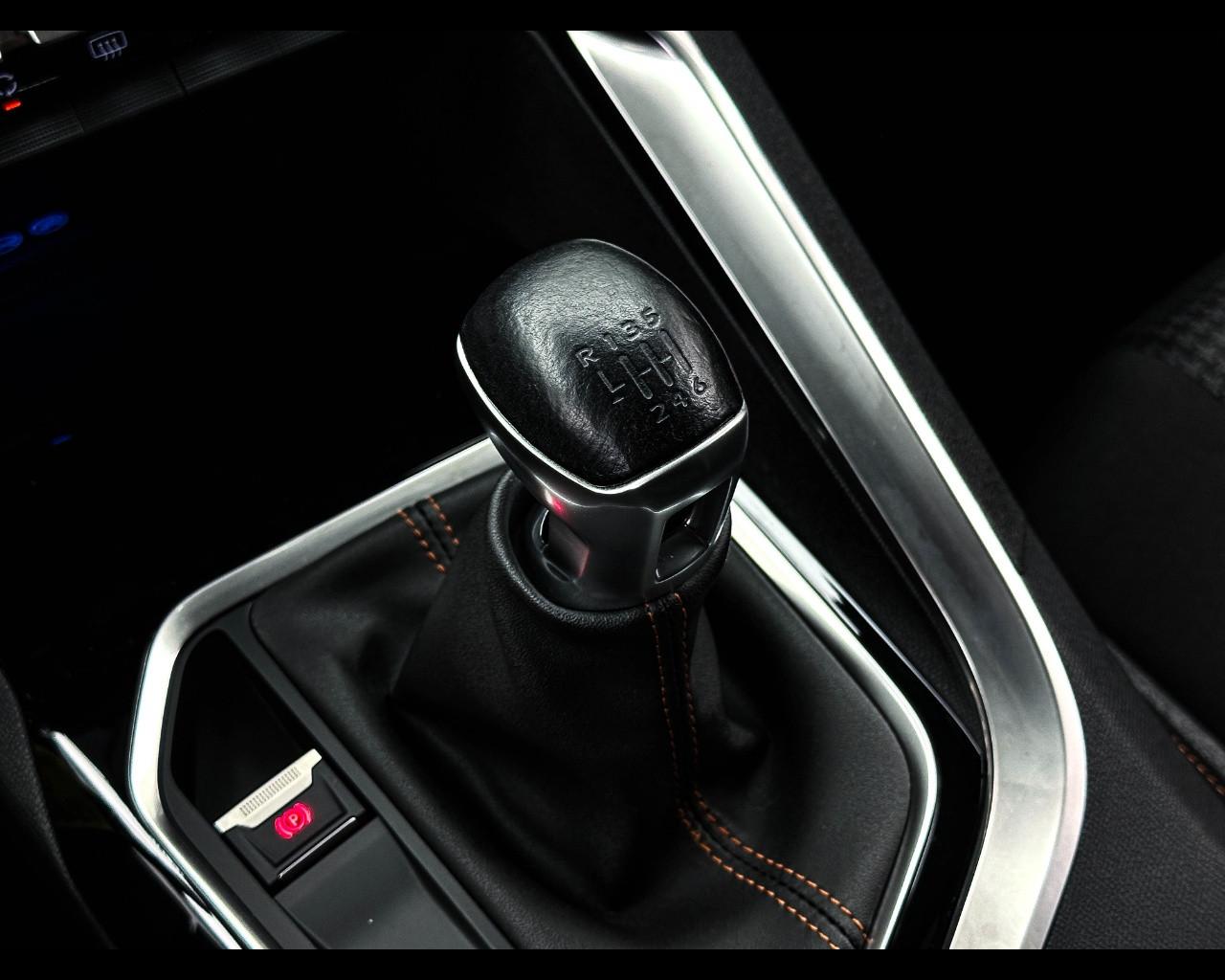 PEUGEOT 3008 2ª serie - 3008 PureTech Turbo 130 S&S Active