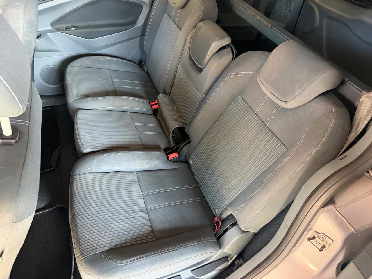 Ford C-Max C-Max7posti 1.6 TDCi 115CV Titanium