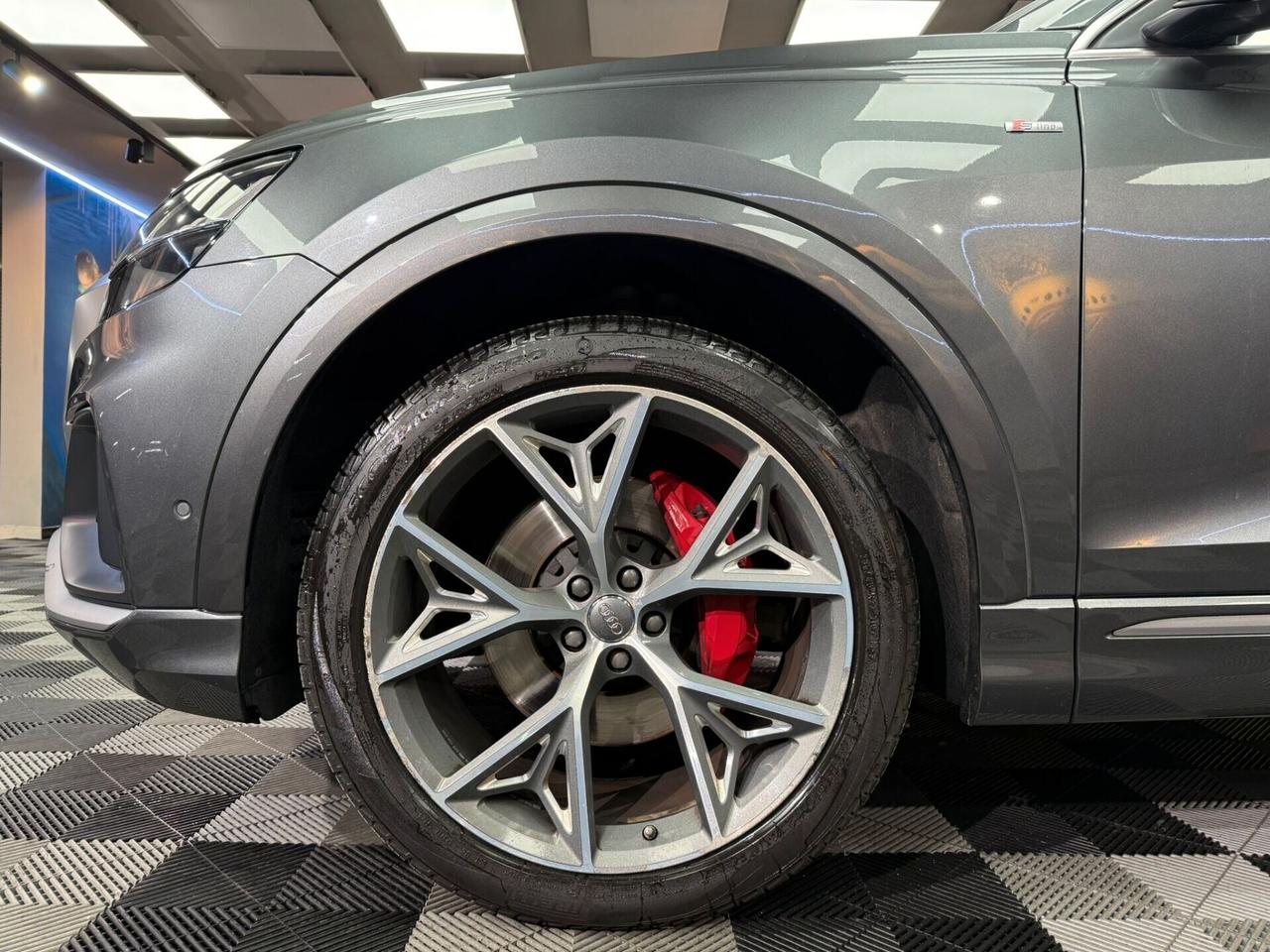 Audi Q8 50 TDI 286 CV quattro tiptronic (307)