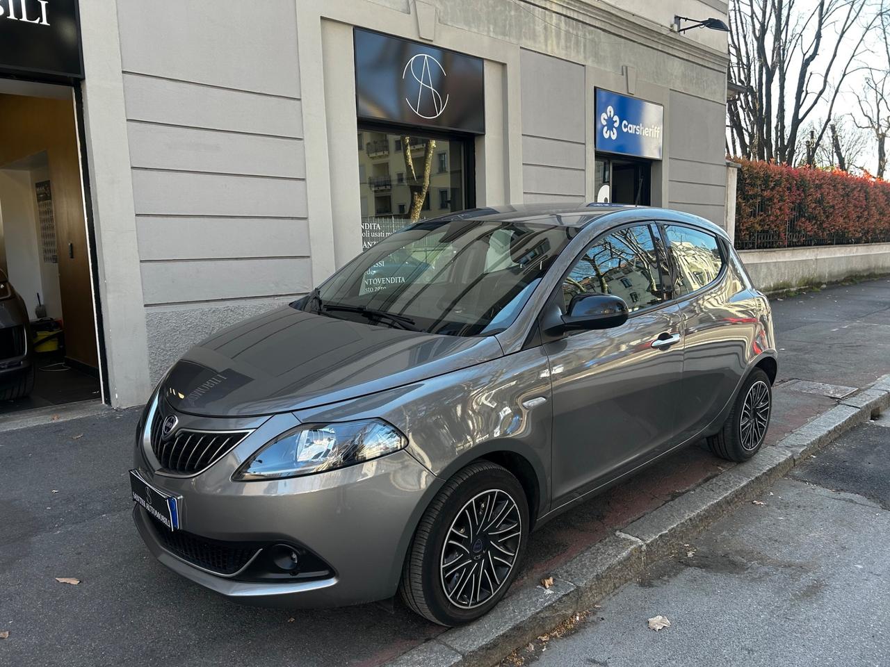 Lancia Ypsilon 1.0 FireFly HYBRID 5p s&s Gold *49000KM*CARPLAY*