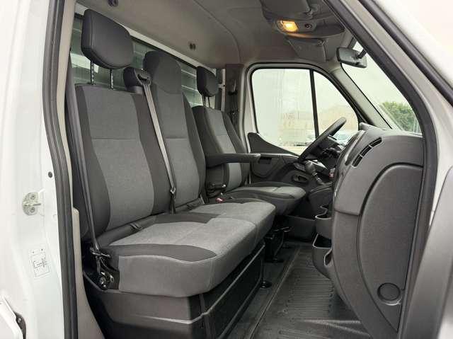 Nissan NV400 35C16 2.3dCi EVI Container 4400x2100x2350 kg 770