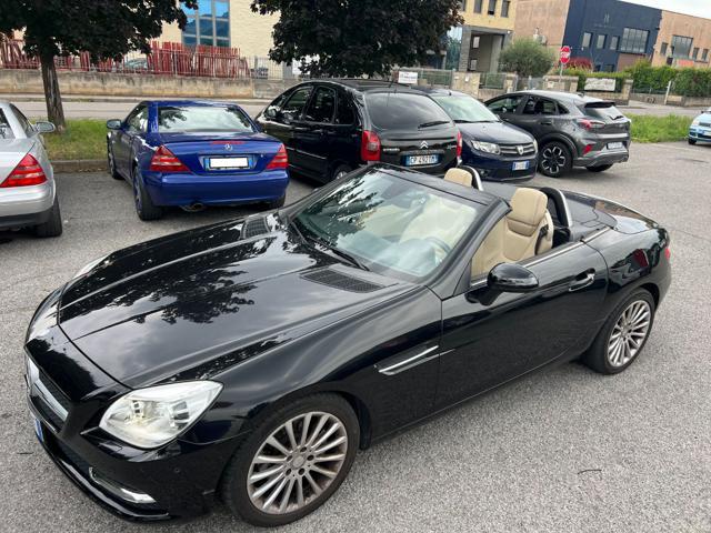 MERCEDES-BENZ SLK 200 CGI