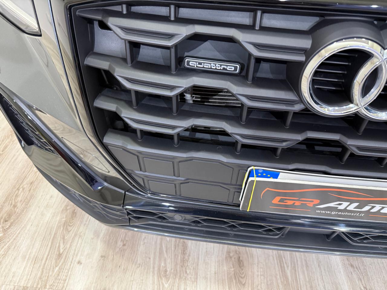 Audi Q2 35 2.0 tdi 150 cv Quattro Sline Identity Black S-tronic