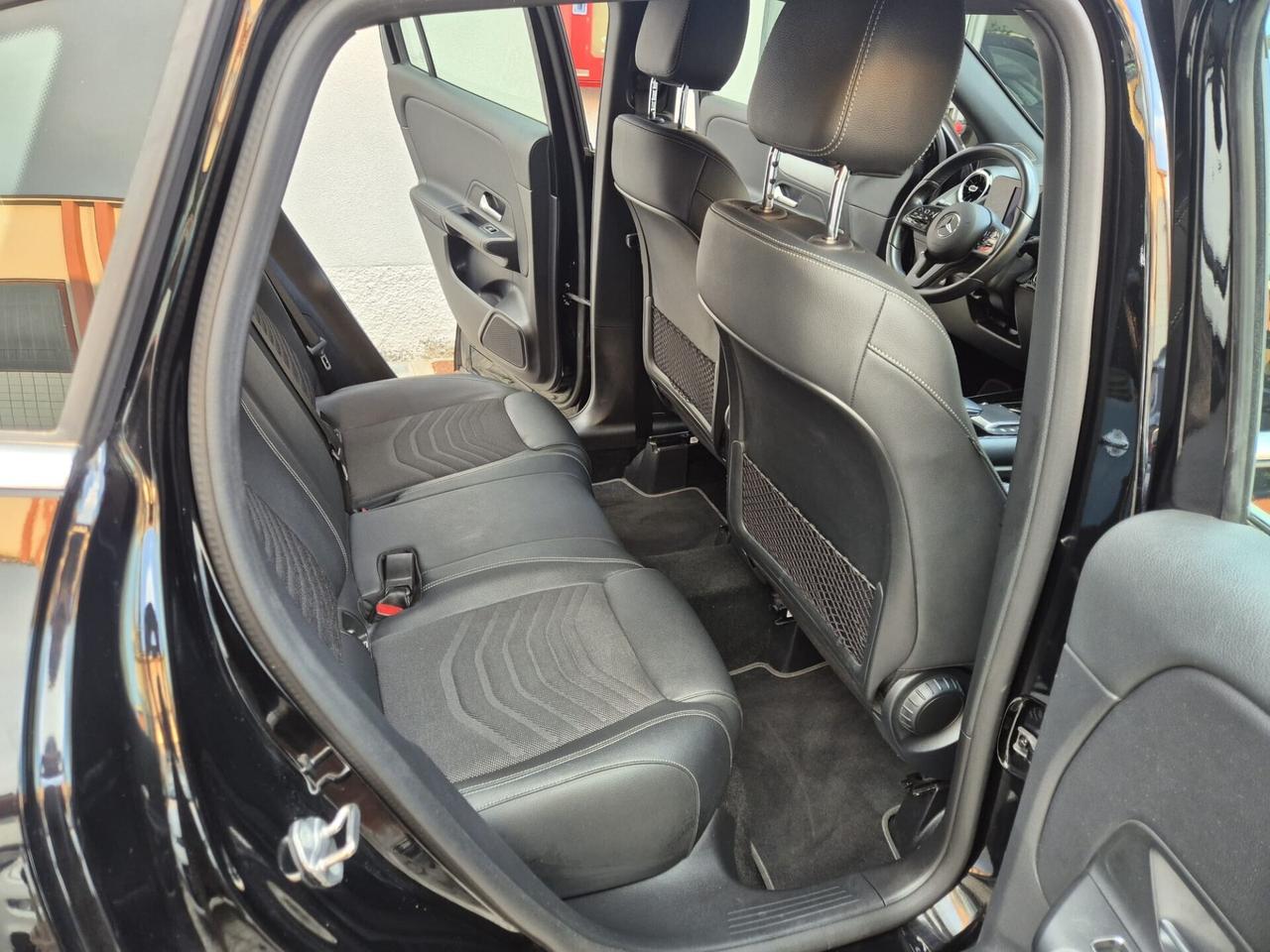 Mercedes-benz GLA 200 Automatic 4Matic Premium