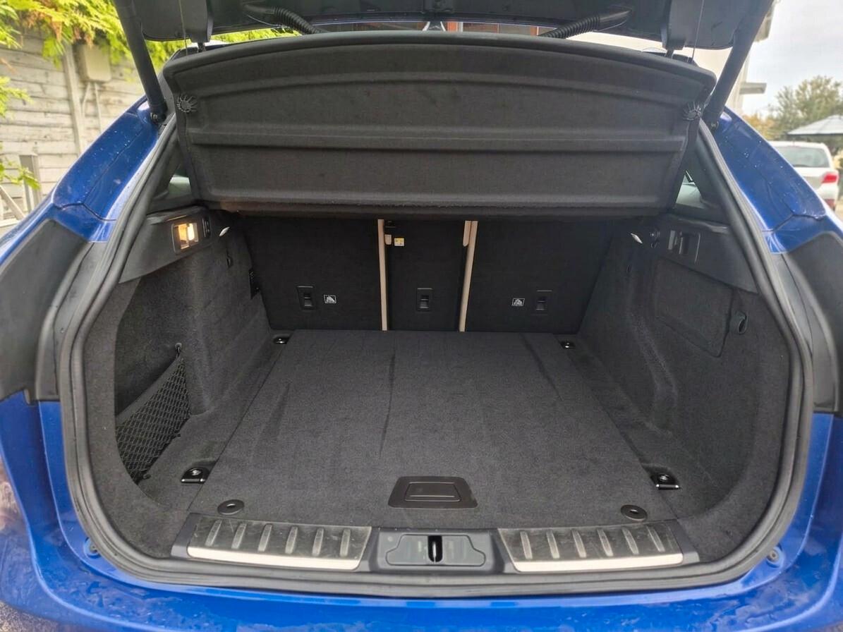 Jaguar F-Pace 2.0 D 180 CV AWD automatica Prestige