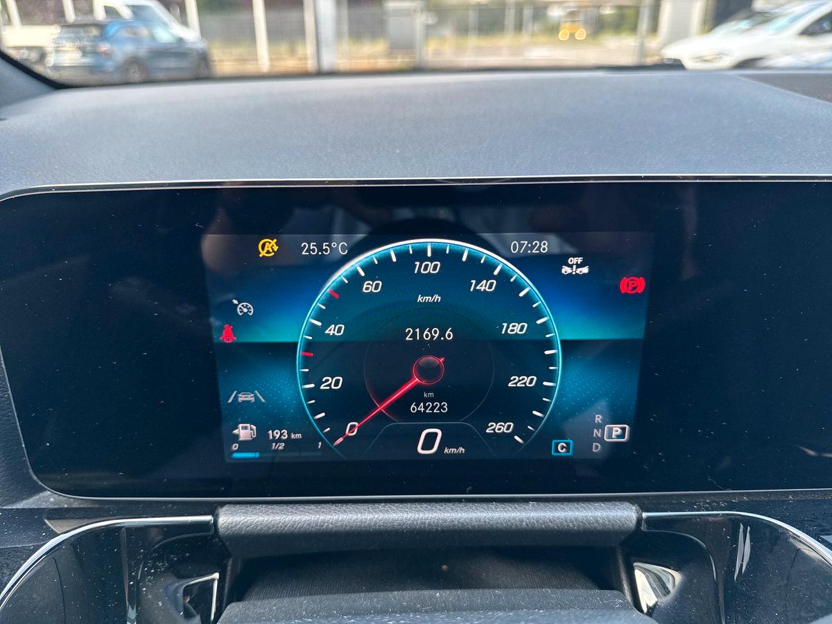 Mercedes-Benz GLA-H247 2020 - GLA 180 d Sport auto