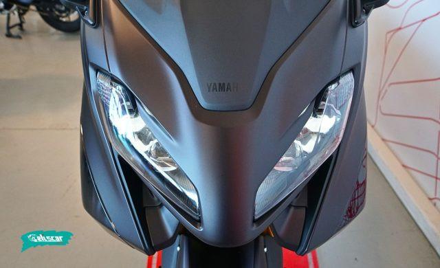 YAMAHA T-Max 560 TECH MAX Scarico Akrapovic