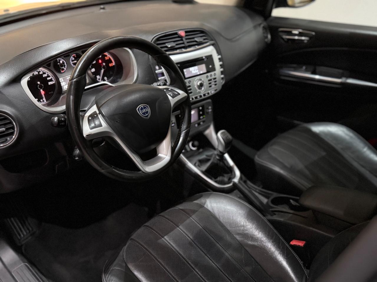 Lancia Delta 1.6 MJT Cv120/Kw88 Per Neopatentati