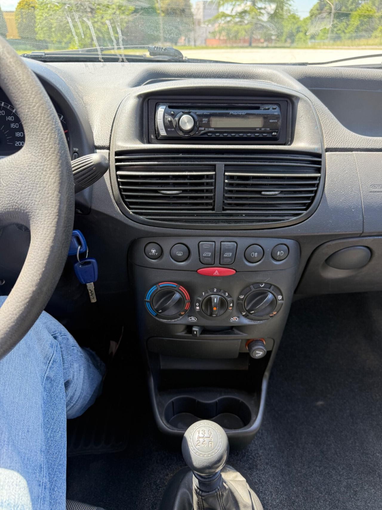Fiat Punto 1.2 Natural Power UNIPRO neopatentati