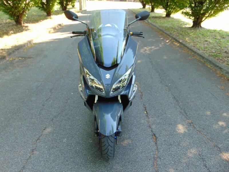 Suzuki Burgman 400 ABS