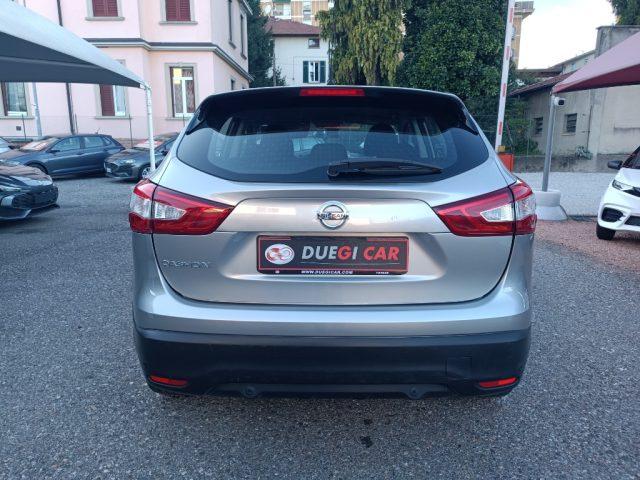 NISSAN Qashqai 1.2 DIG-T Acenta