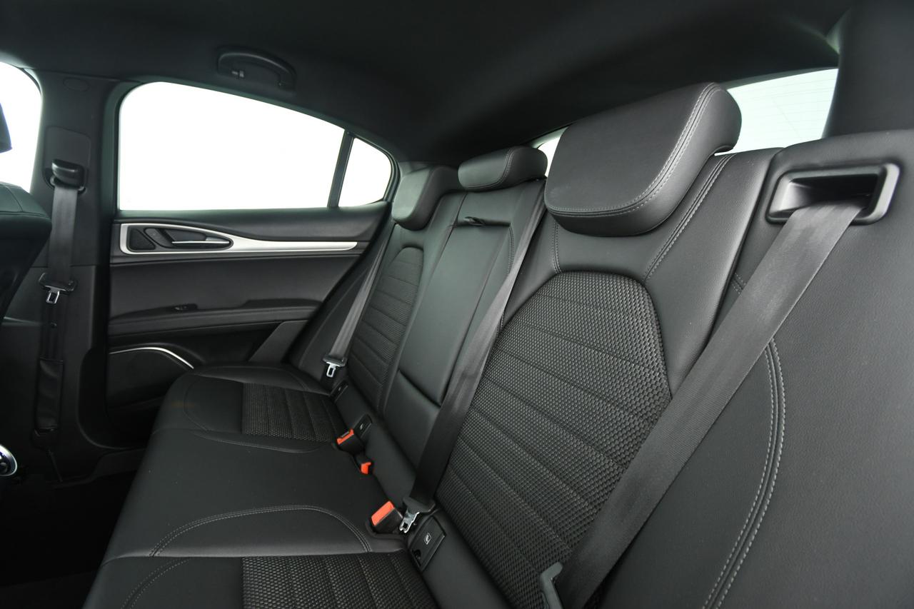 ALFA ROMEO Stelvio 2.2 t Sprint Q4 190cv auto ACC+CAMERA+C19"