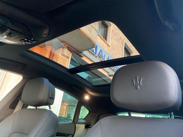 MASERATI Levante MHEV 330 CV AWD GT ULTIMA TETTO APR/PAN.