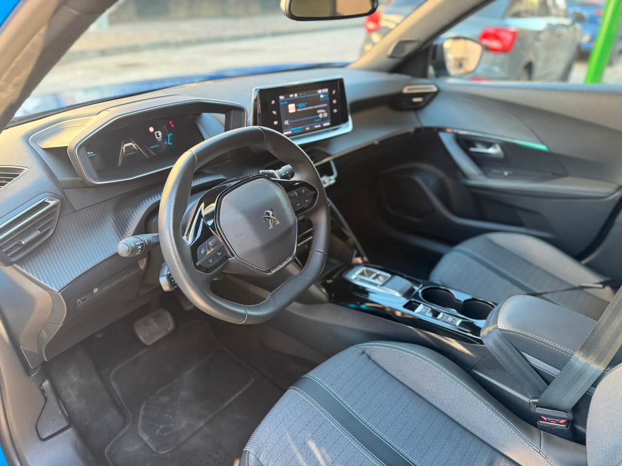 Peugeot 2008 PureTech 130 S&S EAT8 Allure Pack