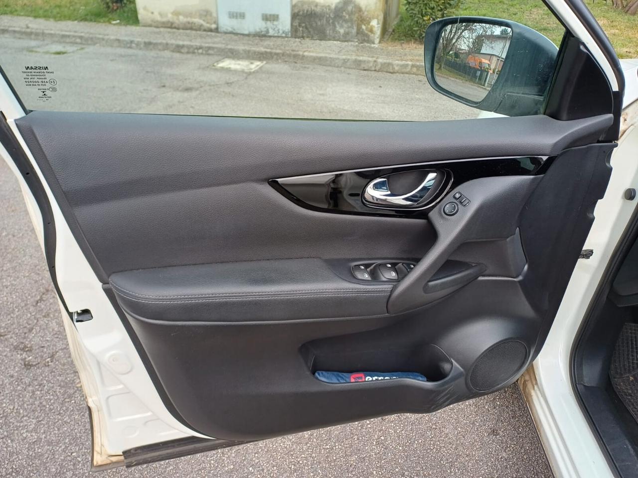 Nissan Qashqai 1.3 DIG-T 140 CV N-Connecta