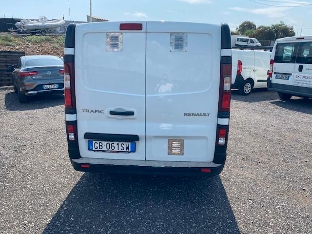Renault TRAFIC 145HP