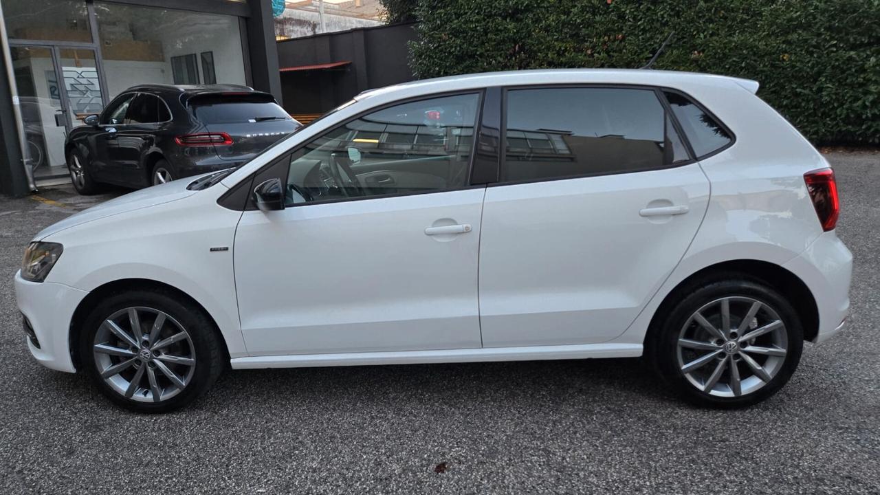 Volkswagen Polo 1.0 MPI 75 CV 5p. FRESH