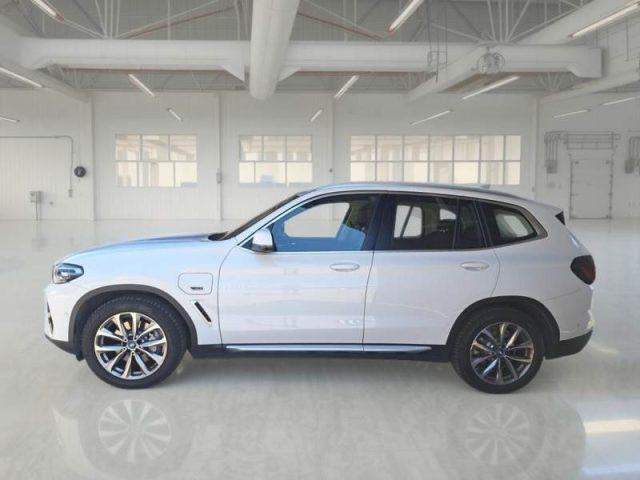 BMW X3 xDrive30e