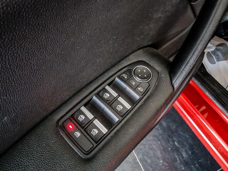 Renault Captur II 2019 1.6 E-TECH Plug-in Hybrid 160cv Intens Auto