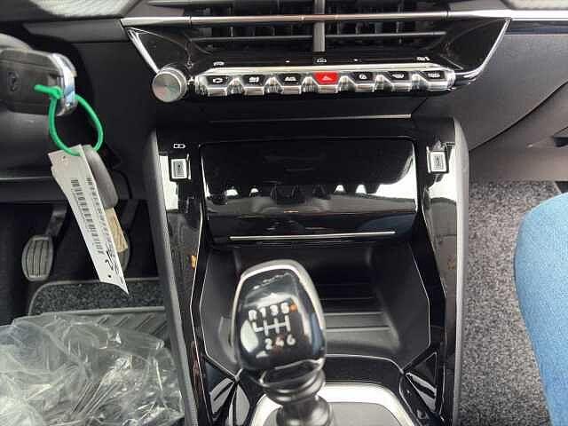 Peugeot 208 PureTech 100 Stop&Start 5 porte Allure