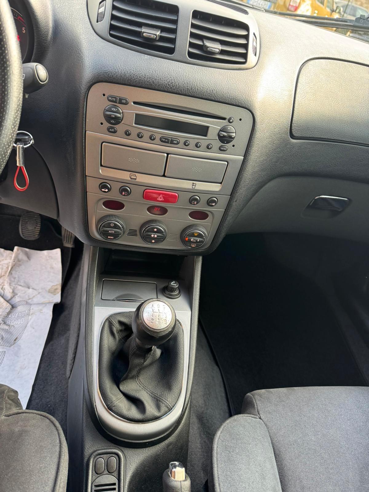 Alfa Romeo 147 1.9 JTD (120) 5 porte Exclusive