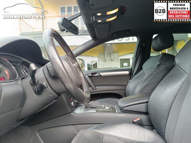 AUDI Q7 3.0 V6 TDI 240Cv *7POSTI* quattro Tiptronic S-LINE