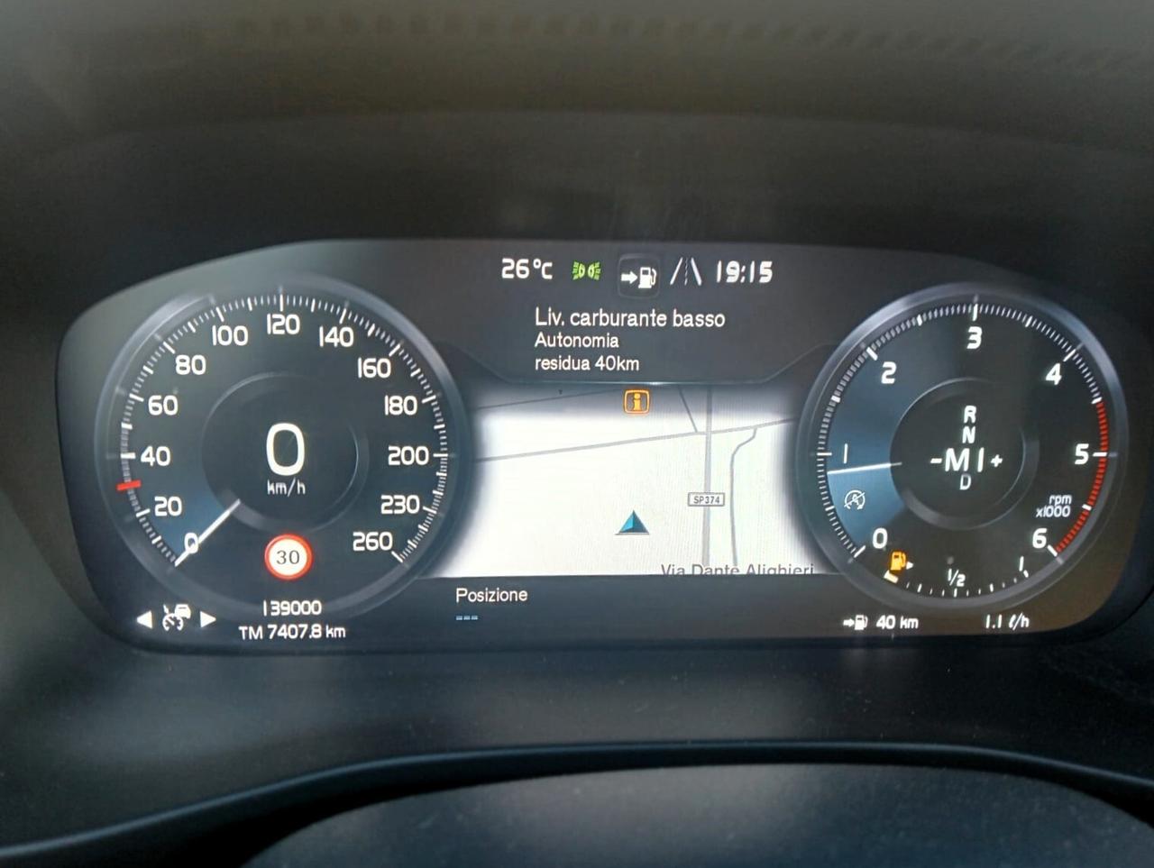 Volvo XC40 D4 AWD Geartronic R-design