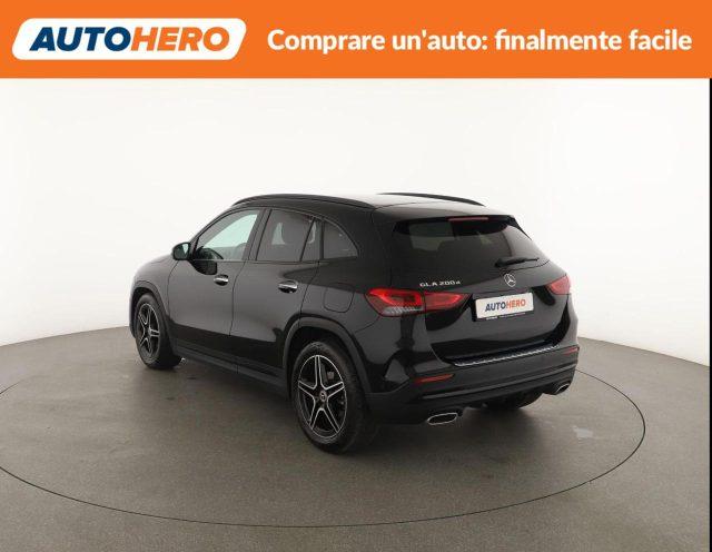 MERCEDES-BENZ GLA 200 d Automatic Sport