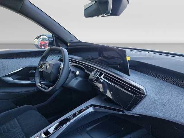 Peugeot NUOVO 5008 Nuovo 5008 Hybrid 136 e-DCS6 GT