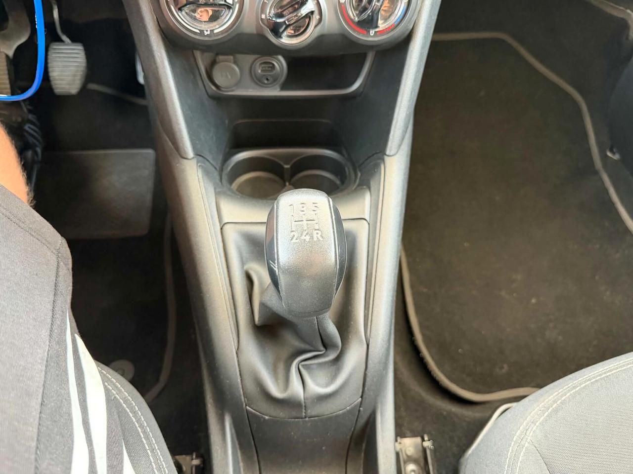 Peugeot 208 1.6 75 Cv BlueHDi + Block Shaft