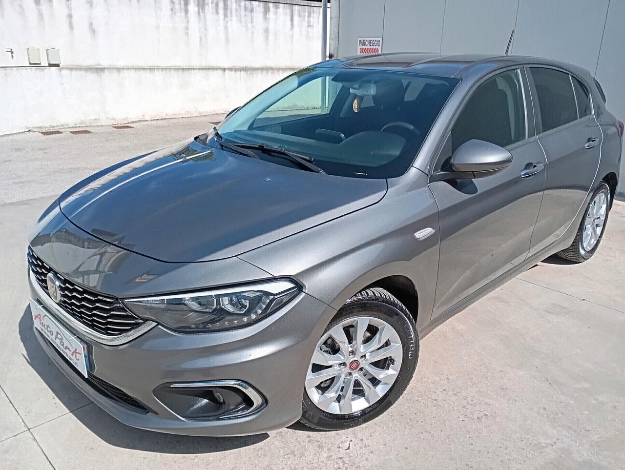 Fiat Tipo 5P 1.6 Multijet Lounge Aut.