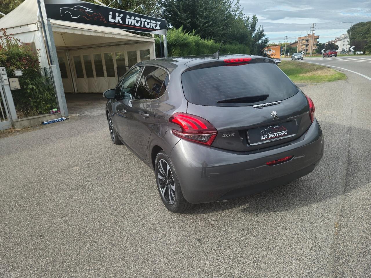 Peugeot 208 BlueHDi 100 S&S 5 porte GT Line