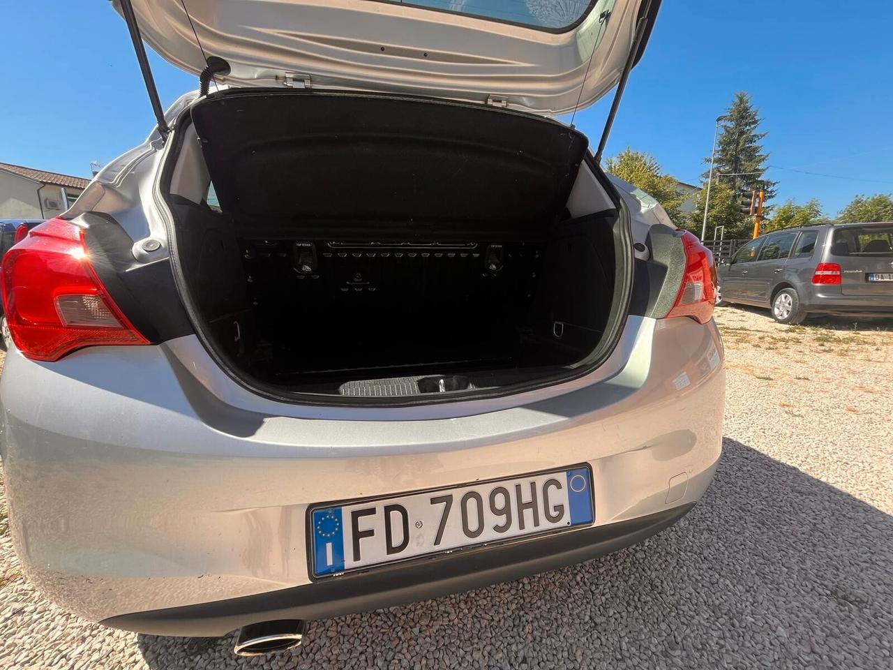 Opel Corsa 1.3 CDTI ecoFLEX 95CV Start&Stop 5 porte b-Color