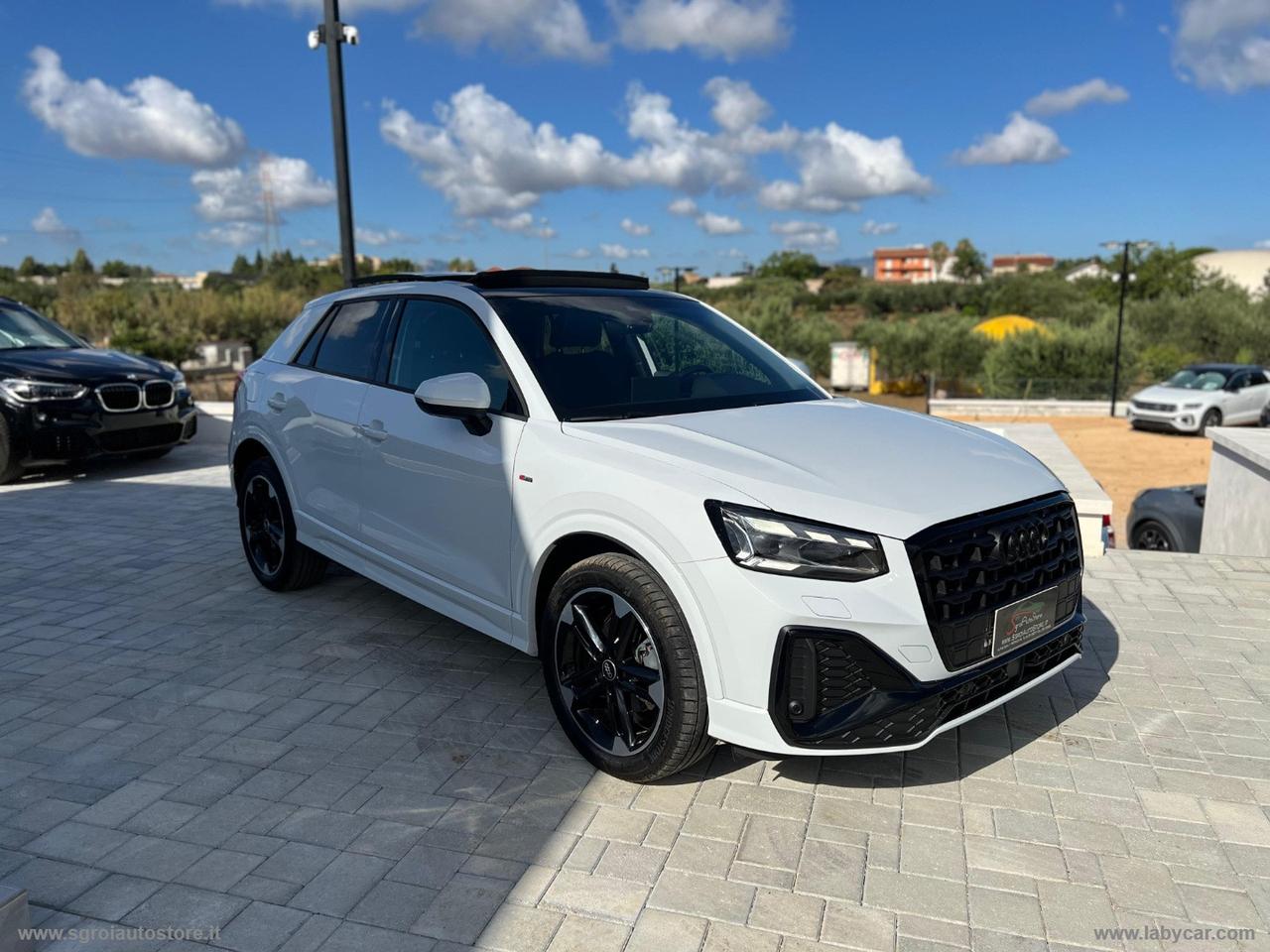 AUDI Q2 30 TDI S line Edition